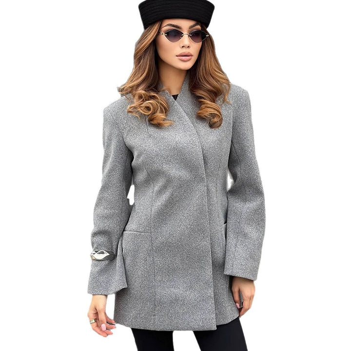 Women's Figure-Hugging Wool Blend Coat in Cocoon Cut with Concealed Button Placket Mune Fashion