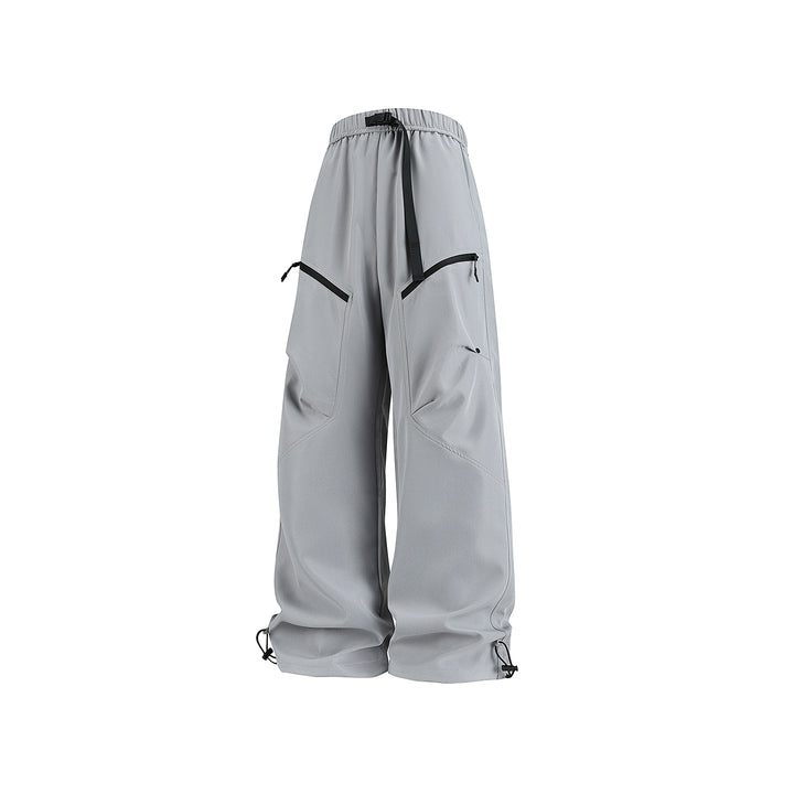 Men's Wide Technical Cargo Pants with Drawstring Waistband, Adjustable Leg Openings and Zipper Pockets Drune