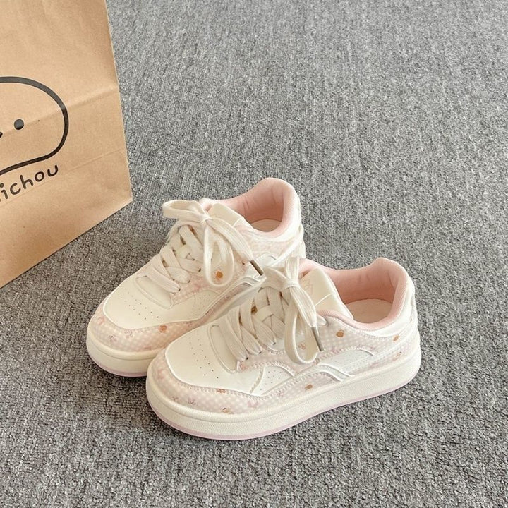 Women Trendy Casual Sneakers with Innovative Design and Comfortable Sole Mune Fashion