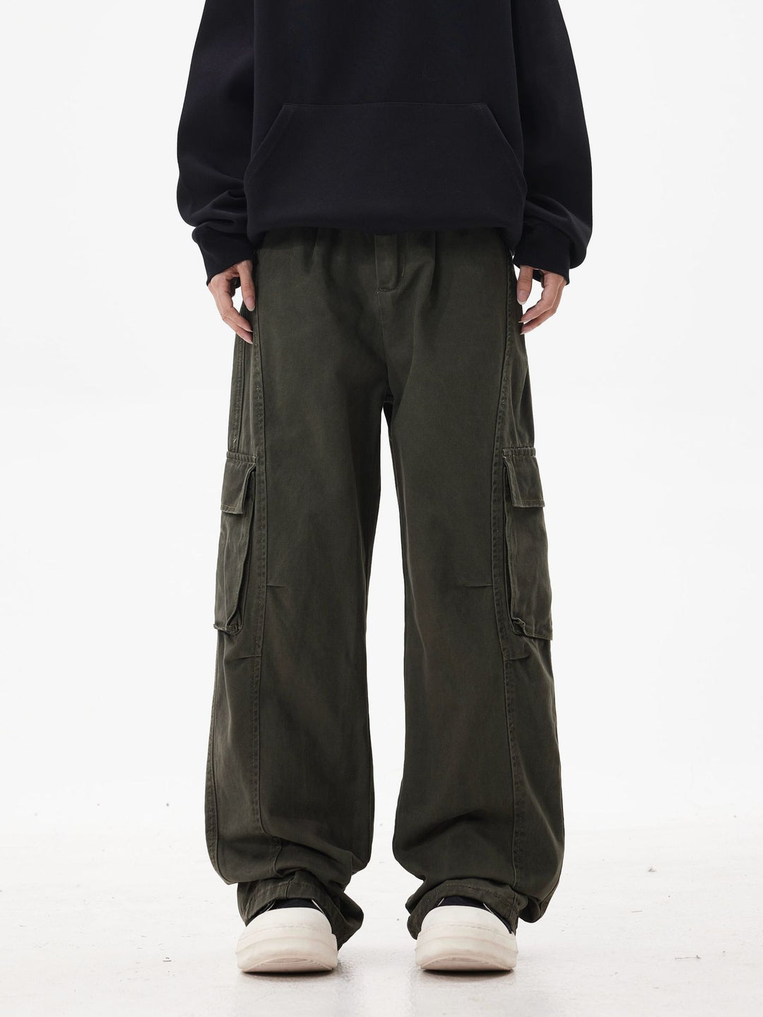 Men's Utility Cargo Pants in Oversized Twill with Drop Crotch and Flap Pockets Mune Fashion
