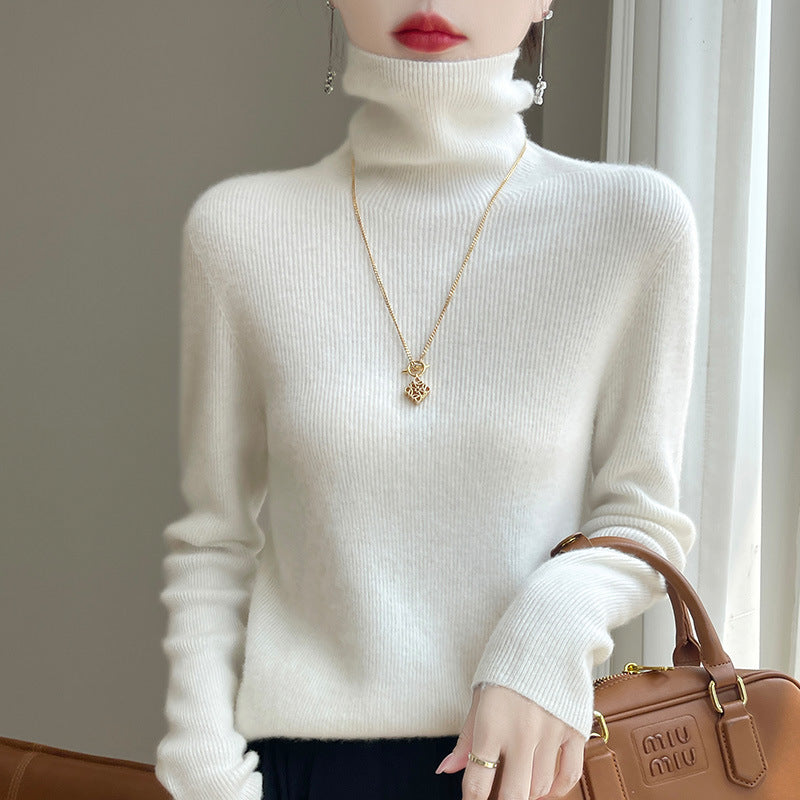 Women's slim fit fine knit turtleneck sweater with extra fine fluff finish Mune Fashion