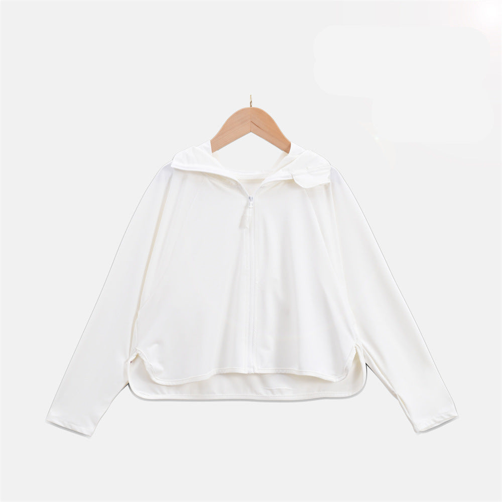 Women Lightweight and Breathable Sports Jacket with UV Protection Mune Fashion