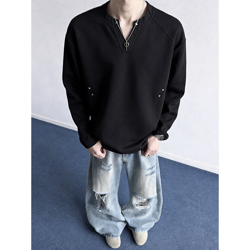 Men's Oversized Sweatshirt with V-Slit, Raglan Sleeves and Stud Details Mune Fashion