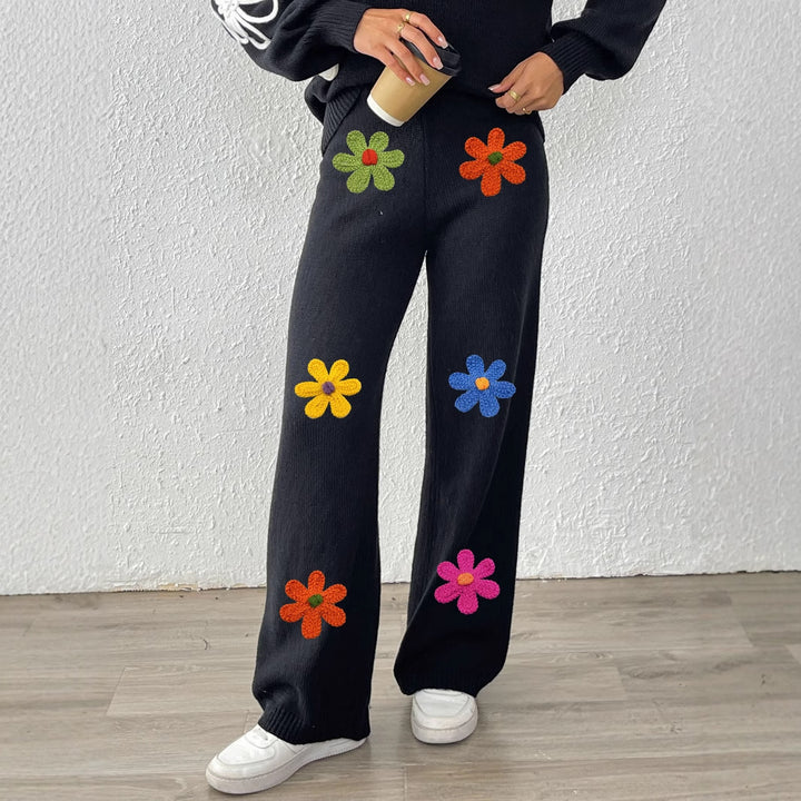 Women's casual knit pants with colorful floral appliqués Mune Fashion