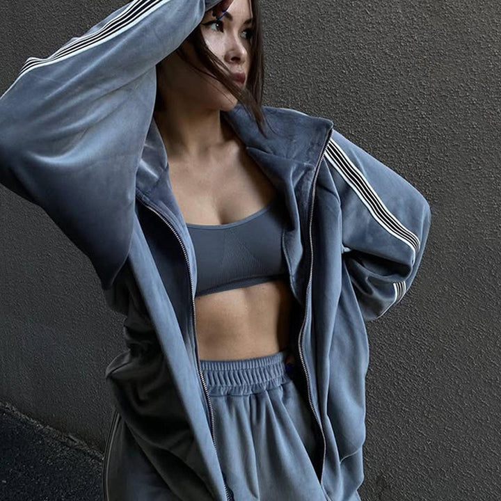 Women's Oversized Velour Training Jacket with Distinctive Contrast Stripes and Ribbed Stand-Up Collar Mune Fashion