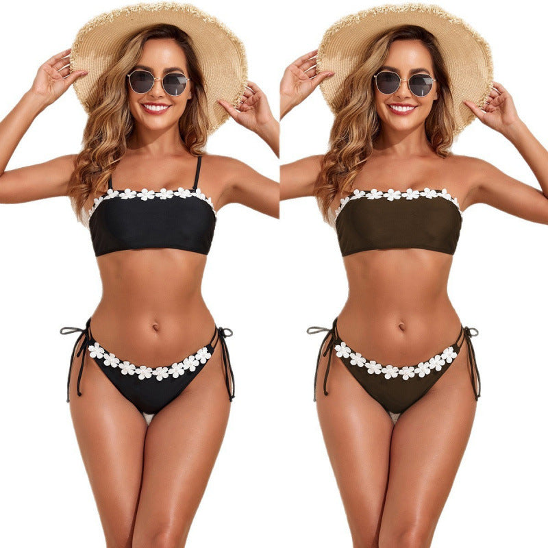 Women's bandeau bikini with elegant floral decoration Mune Fashion