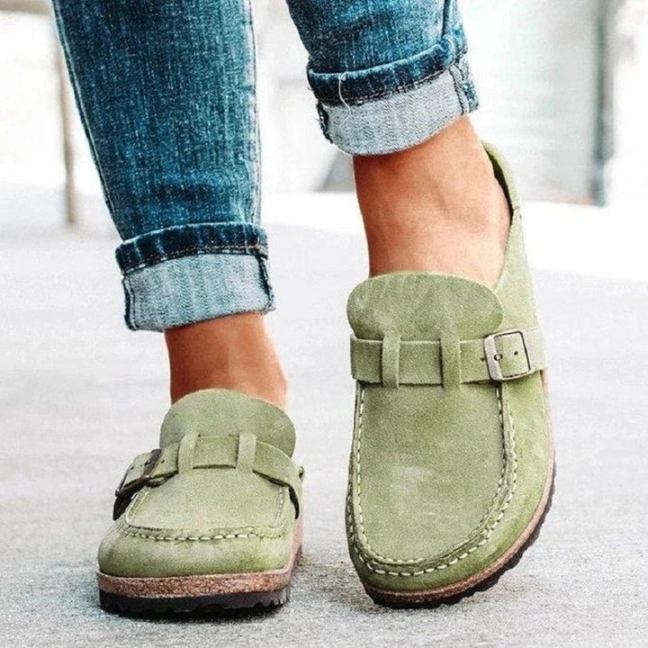Women’s suede mules with cork-look sole and adjustable buckle strap Mune Fashion