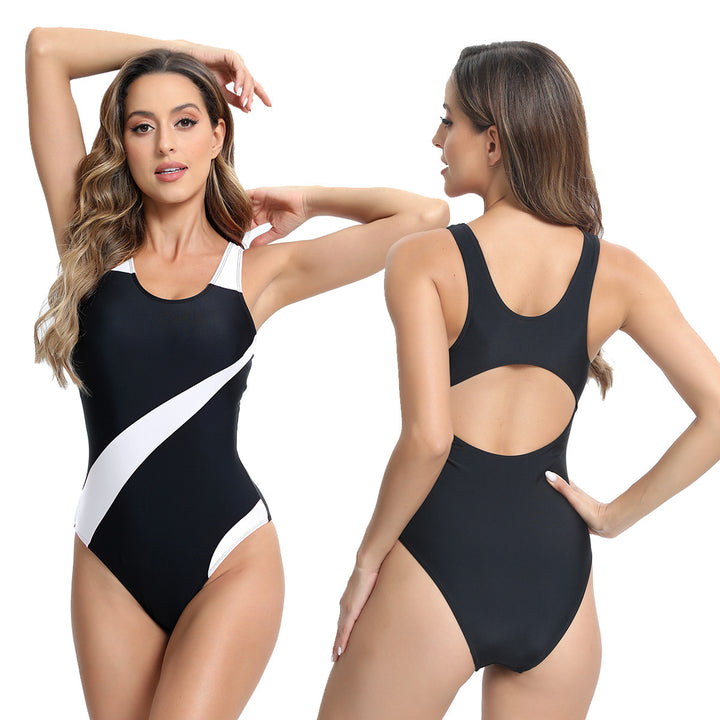 Women's Sporty One-Piece Swimsuit with Back Cutout Mune Fashion
