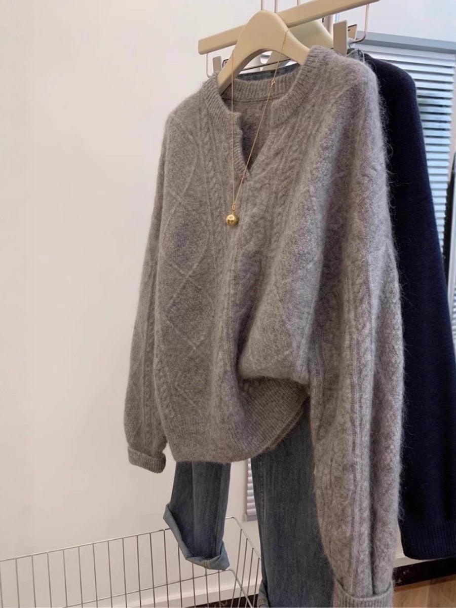 Women's Oversize Mohair-Optic Cable Knit Sweater with V-Neck and Dropped Shoulder Mune Fashion