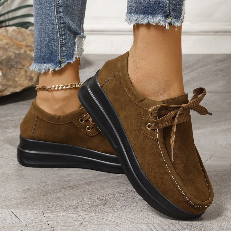 Damen Keilsneaker im Mokassinstil mit Veloursoptik und gepolsterter Komfortsohle Mune Fashion