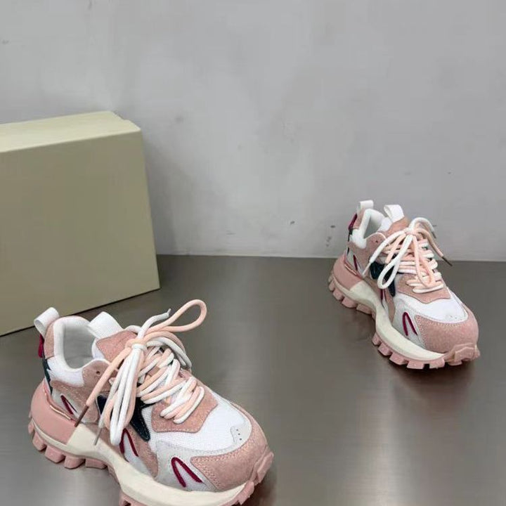Ladies sporty sneakers with cushioned sole and breathable upper material Mune Fashion
