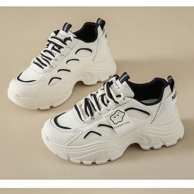 Women's Chunky Sneakers in modern design with breathable sole Mune Fashion