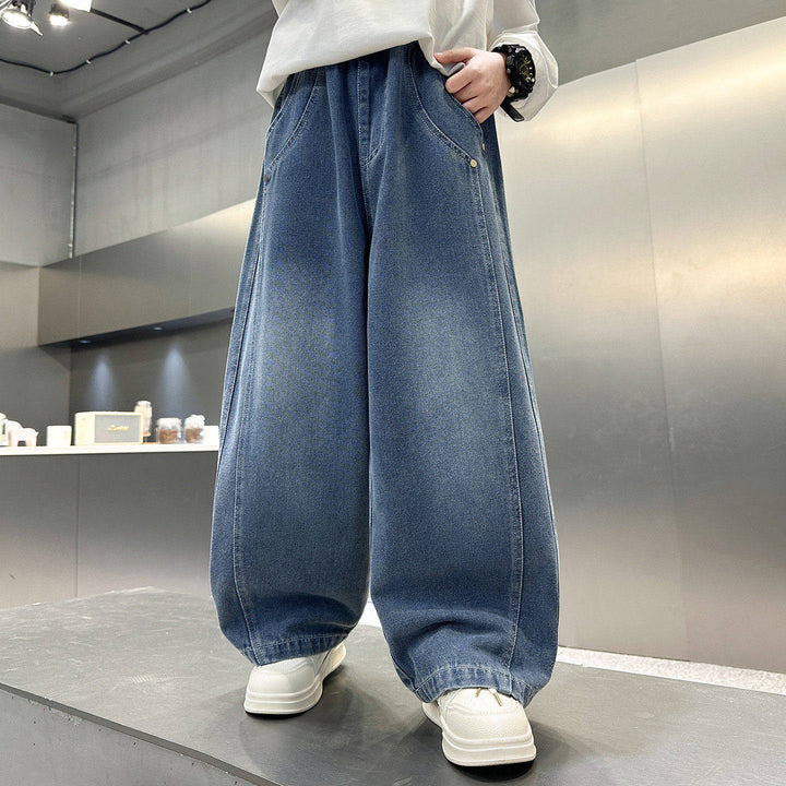 Unisex wide jeans pants with a comfortable cut Mune Fashion