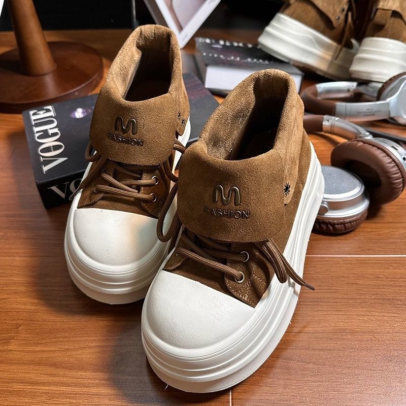 Women's Platform Sneakers with Fashionable Pleat Design and Comfortable Cushioning Mune Fashion