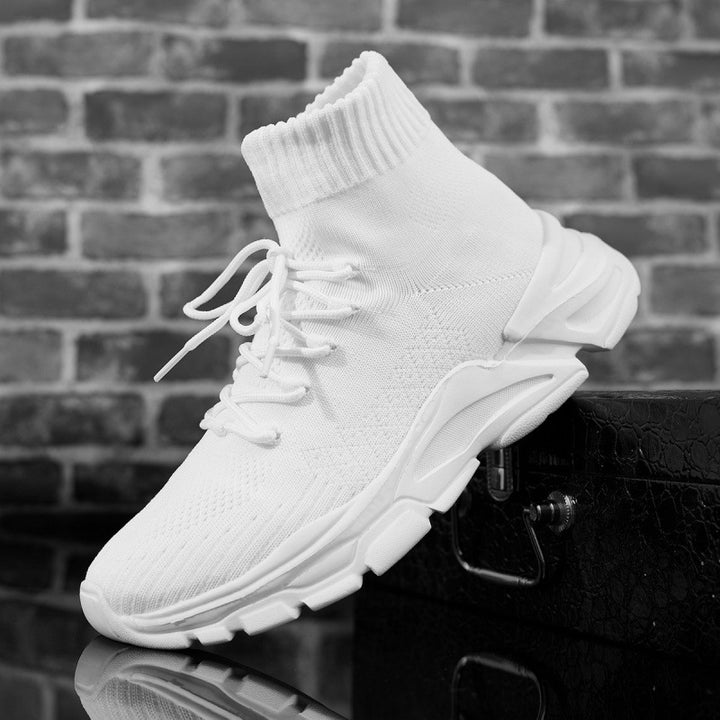 Women’s knitted sock sneakers with high shaft, padded platform sole and elastic lacing system Mune Fashion