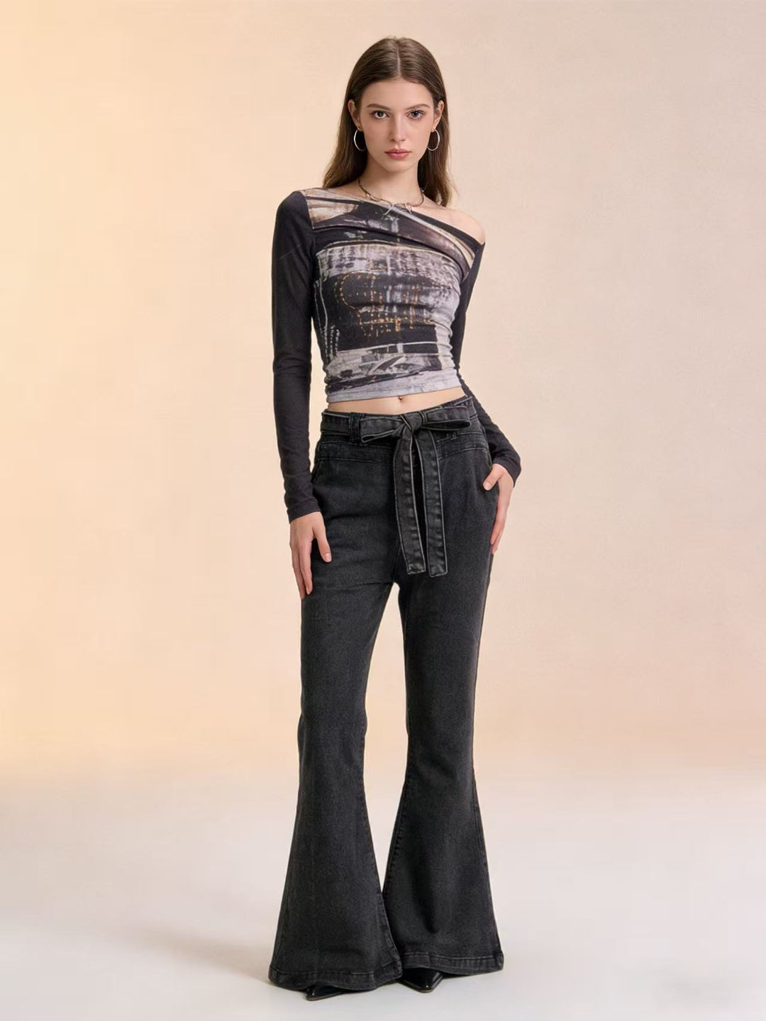 Women's High-Waist Denim Pants with Bow Tie, High Waist and Wide Flare Mune Fashion