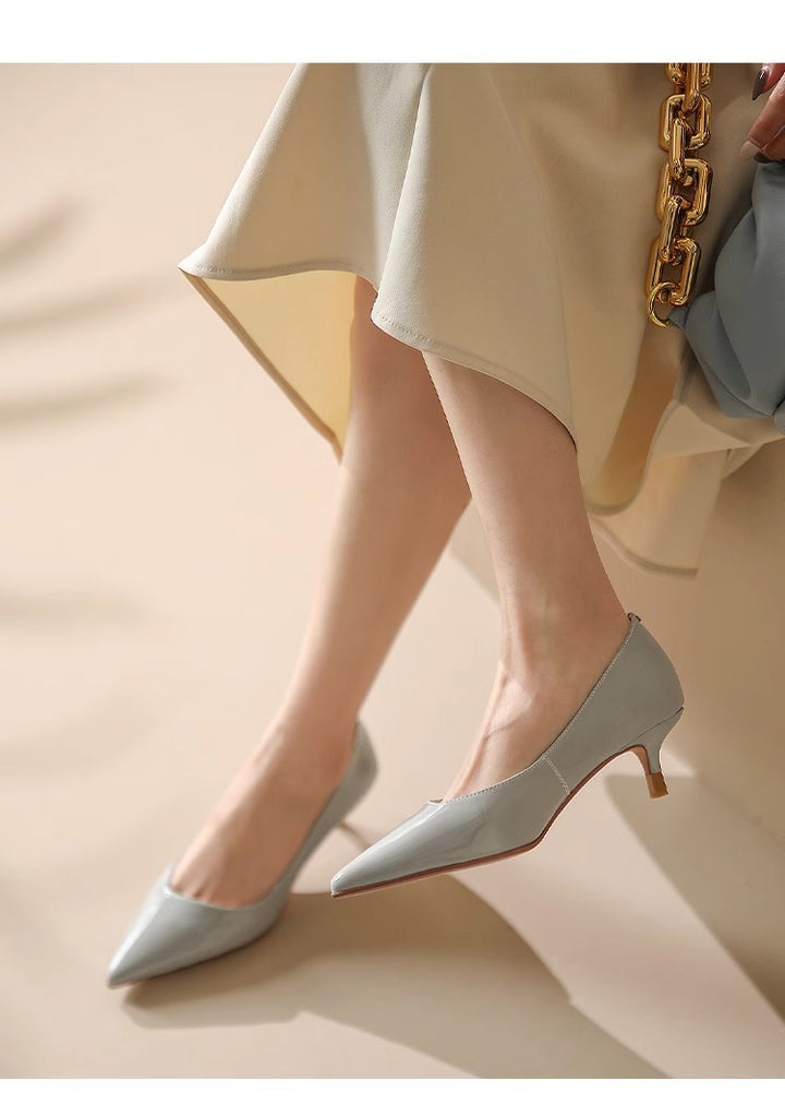 Ladies pointed toe patent pumps with low kitten heel Mune Fashion