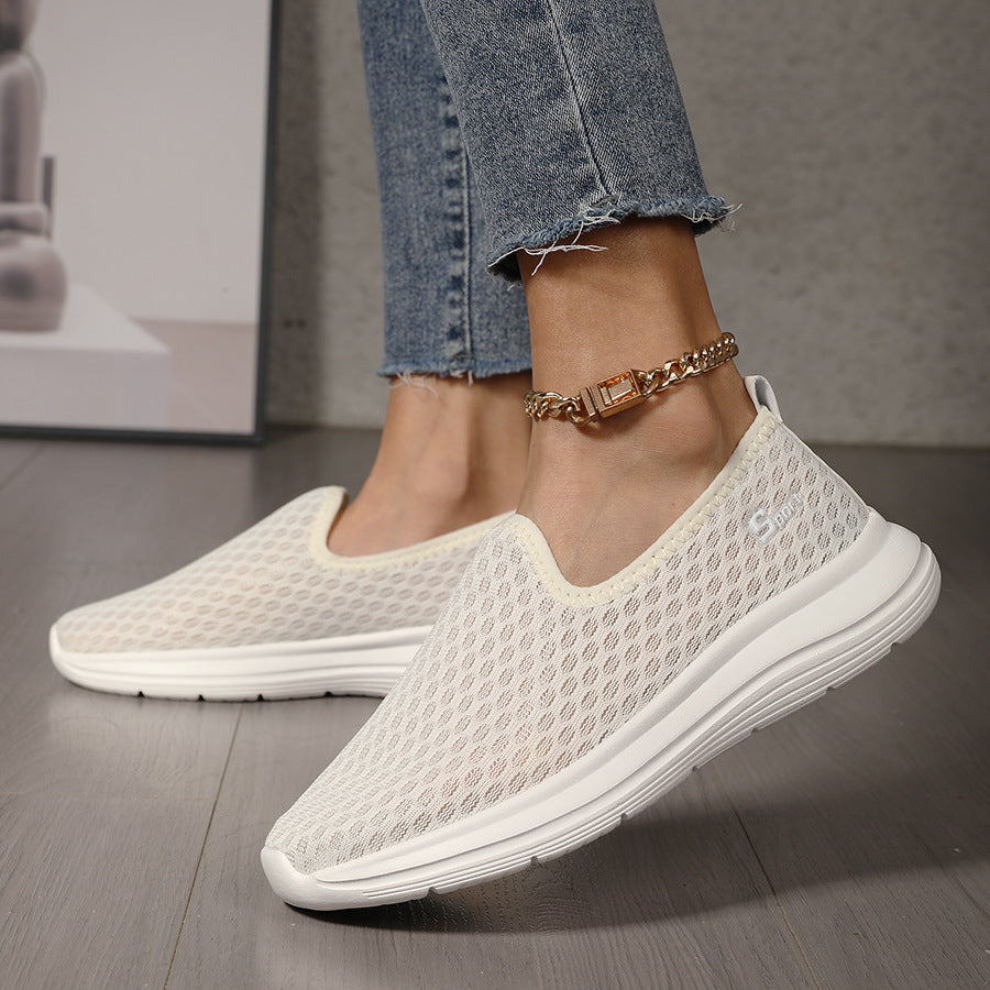 Women's ultra-lightweight knit slip-on shoe with seamless upper material, cushioned comfort sole, and flexible outsole Mune Fashion