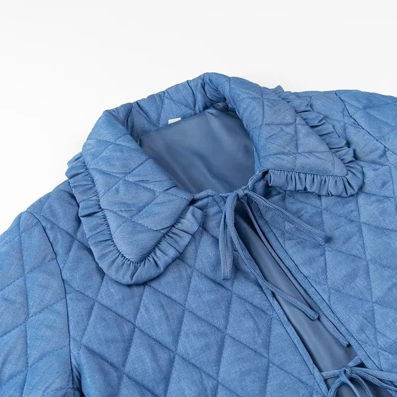 Women's quilted jacket in vintage look with ruffled collar and ties Mune Fashion