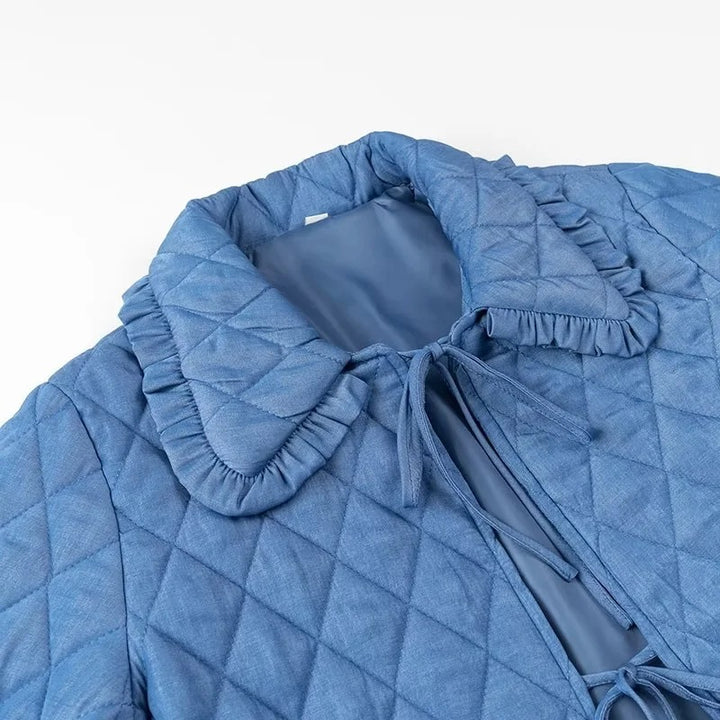Women's quilted jacket in vintage look with ruffled collar and ties Mune Fashion