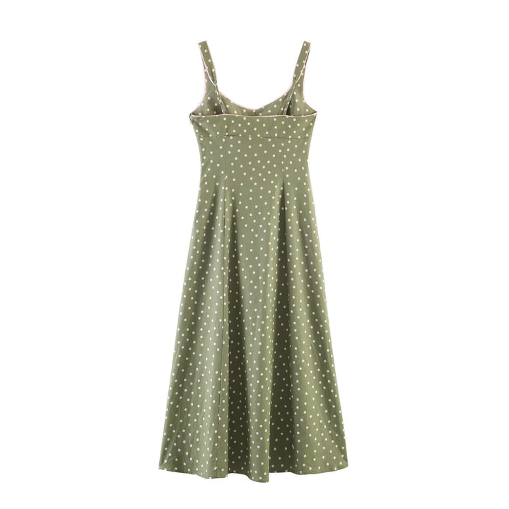 Women's vintage-inspired strap midi dress with tailored fit and continuous button placket Mune Fashion