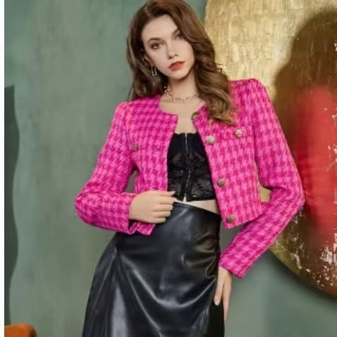 Women's short blazer made of bouclé tweed with a boxy cropped silhouette and collarless design Mune Fashion