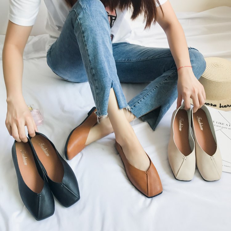 Ladies nan square ballerina slippers made of soft synthetic leather with cushioned comfort insole Mune Fashion
