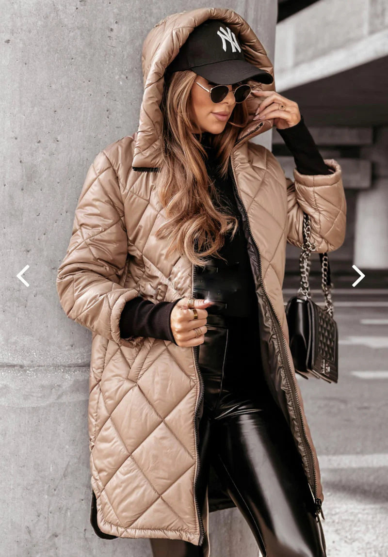 Women's Casual Quilted Jacket with Hood and Practical Pockets Mune
