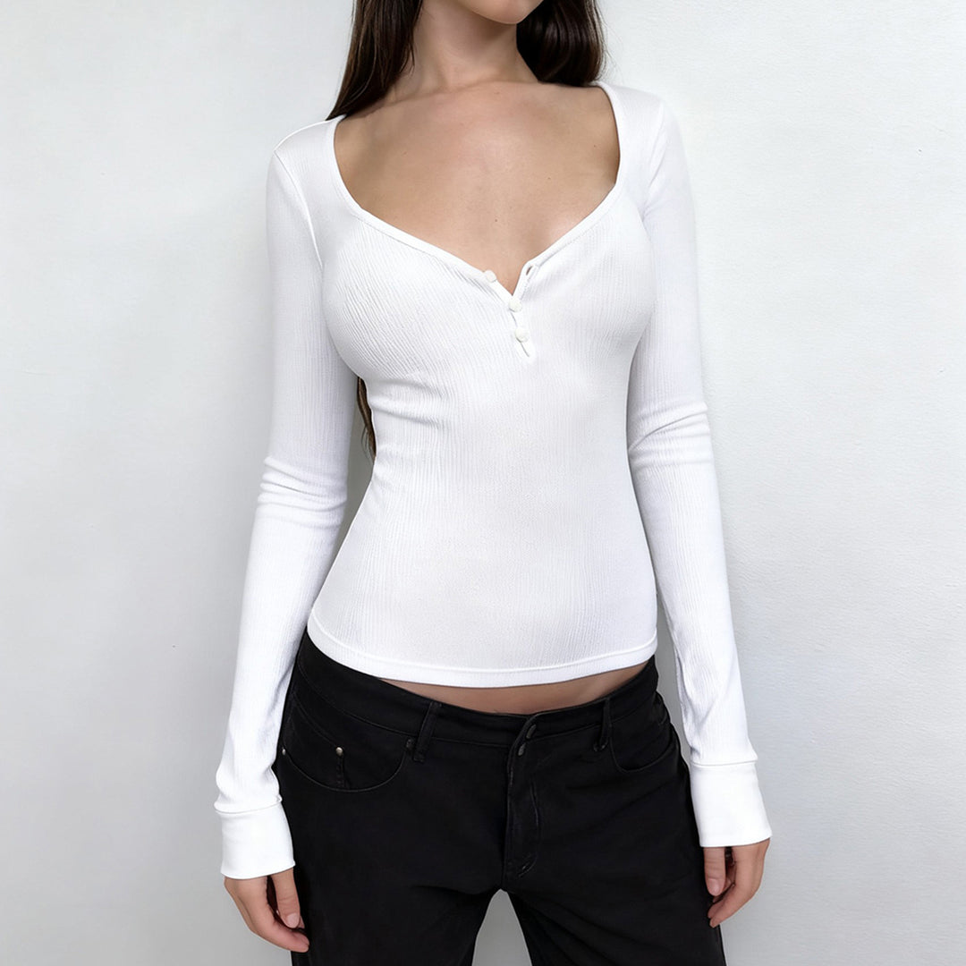 Women's form-fitting ribbed long sleeve Henley top with deep V-neck and button placket Mune Fashion