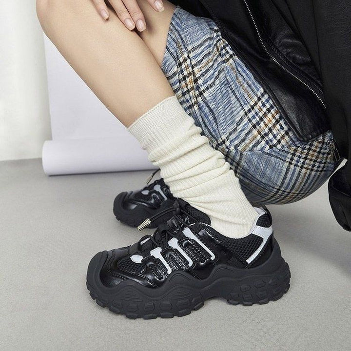 Women's sporty chunky sneakers with breathable mesh upper and sturdy profile Mune Fashion