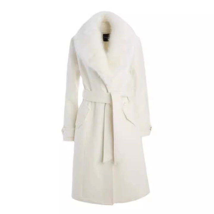 Women’s wool coat with detachable fur collar and waist belt Mune Fashion
