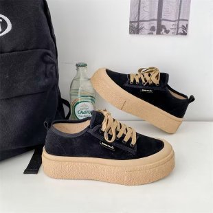 Women's Platform Sneakers with luxurious suede upper material and trendy lace-up design Mune Fashion