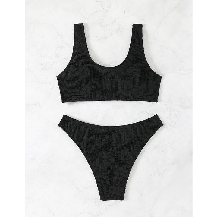 Women's bikini set with textured surface and deep neckline Mune Fashion