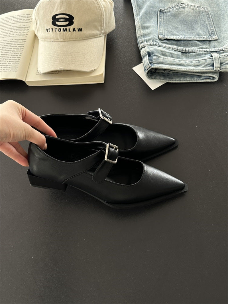 Women's pointed-toe strappy pumps with adjustable buckle strap and low block heel Mune Fashion