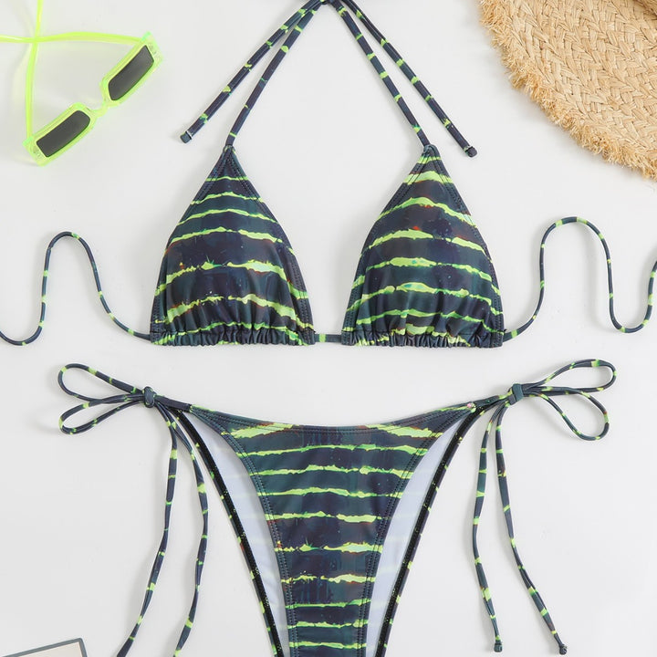 Women Triangle Bikini Set with Adjustable Lace-Up Details Mune Fashion