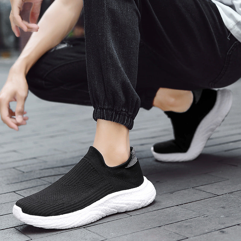 Women's seamless knit entry shoe with sock-like shaft and responsive wave cushioning sole Mune Fashion