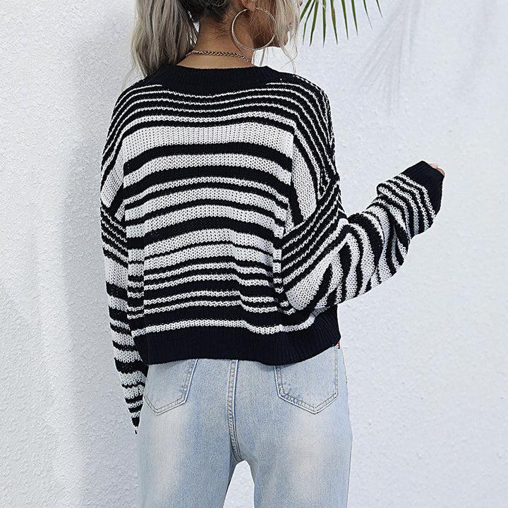 Ladies Cropped Knit Sweater with Off-Shoulder, Loose Oversize Fit & Striped Pattern Mune Fashion