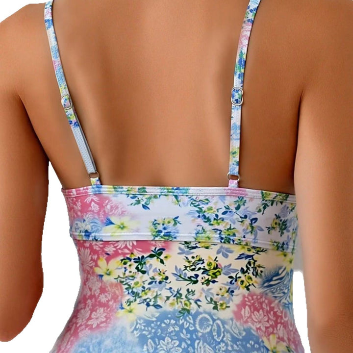 Women's swimsuit with feminine ruffle details Mune Fashion
