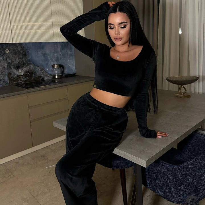 Women’s Modern Cropped Lounge Set with Long Sleeves and Elastic Waist Pants Mune Fashion