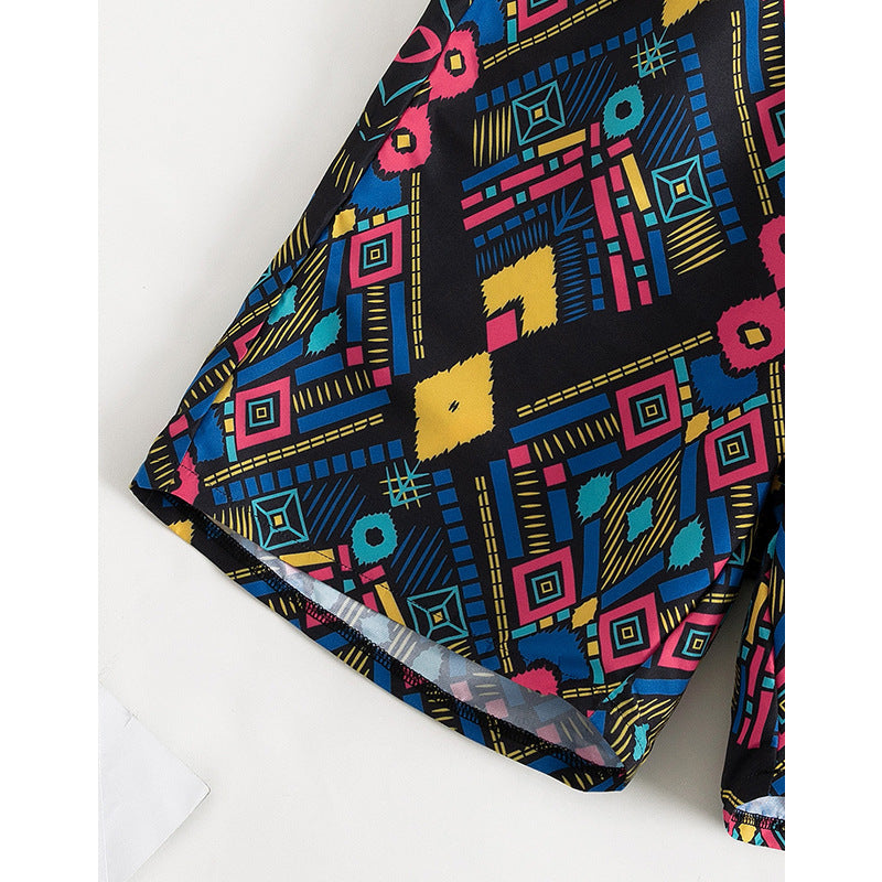 Ladies swim shorts with elastic waistband and stylish geometric pattern Mune Fashion