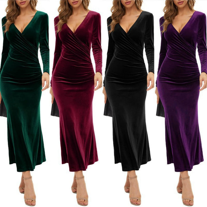 Ladies nan elegant wrap maxi dress made of velvet with V-neck and figure-shaping gathering Mune Fashion