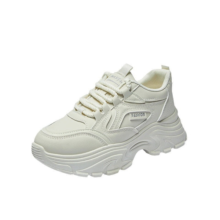 Women's sporty sneakers with cushioned sole and trendy design Mune Fashion