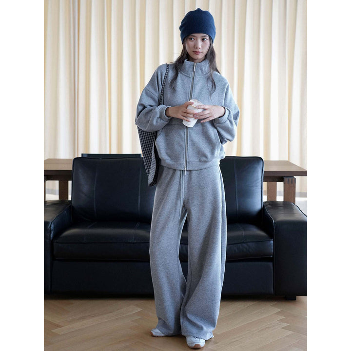 Women's zip sweatshirt with stand-up collar and wide jogging pants set Mune Fashion