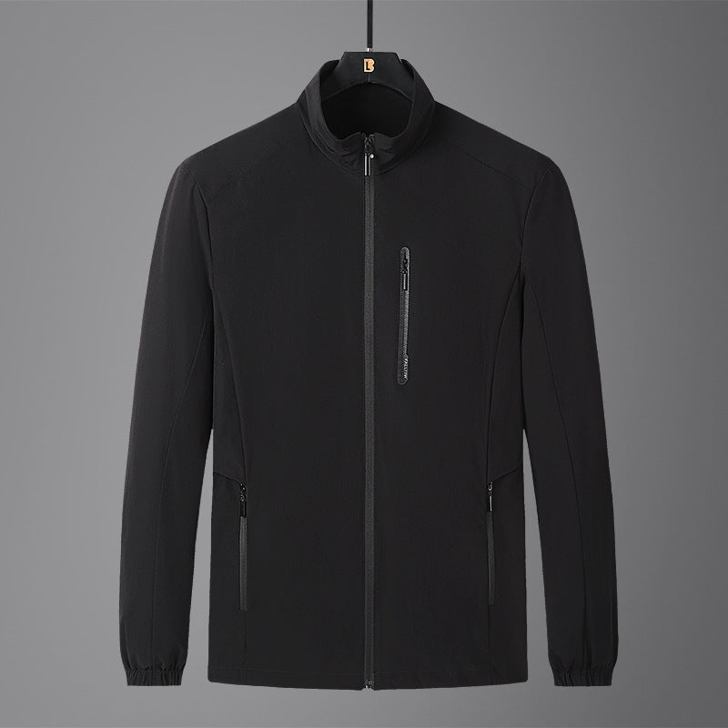 Men's Lightweight Softshell Jacket with Stand-Up Collar, Wind and Water-Repellent Surface, and Zipper Pockets Mune Fashion