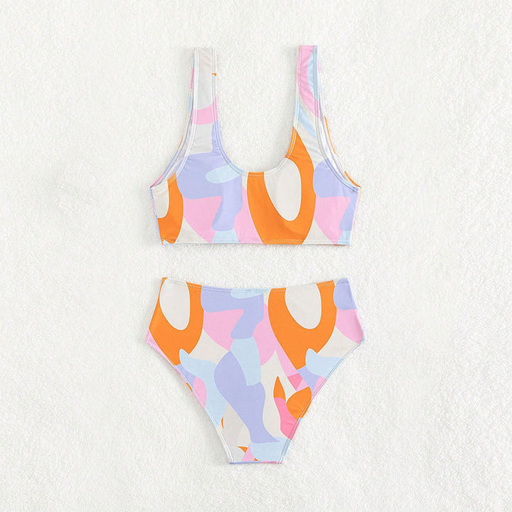 Women's bikini set with fashionable V-neckline and high waist cut Mune Fashion