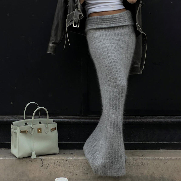 Women’s high-waisted ribbed maxi knitted skirt with twist waistband and flattering A-line Mune Fashion