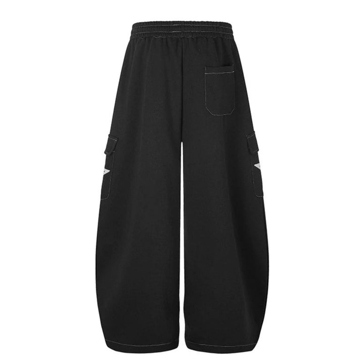 Women’s Wide Cargo Sweatpants with Star Appliqués and Drawstring Waist Mune Fashion