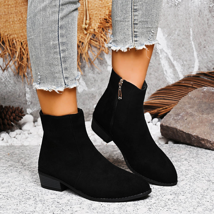 Women's suede-look ankle boots with side zipper and low block heel Mune Fashion