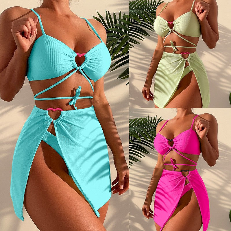 Women’s bikini set with elegant button detail and high leg cut Mune Fashion