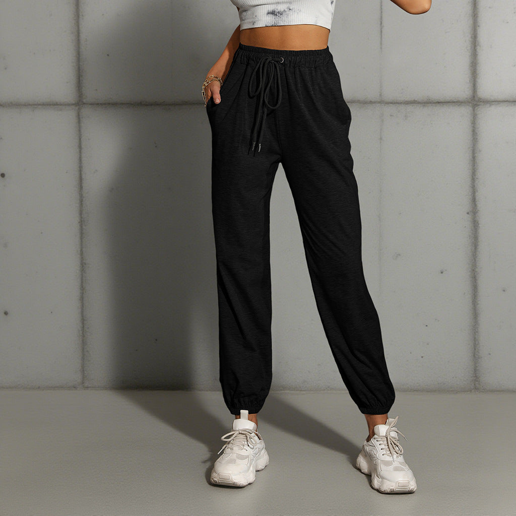 Women's comfort leisure joggers made of French Terry with a fitted drawstring and elastic ankle cuffs Mune Fashion